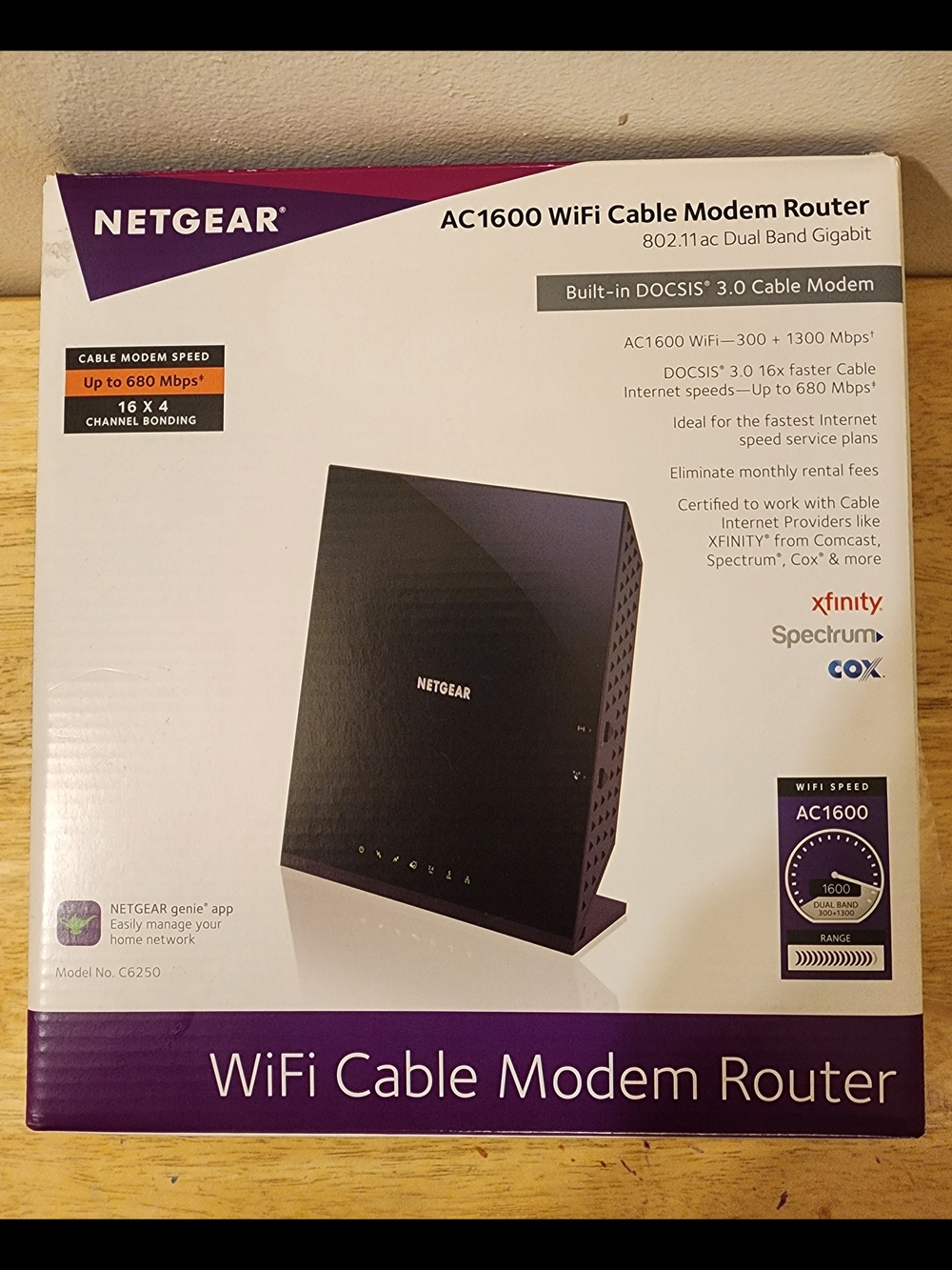 Netgear Nighthawk 6250 Cable Modem Router AC1600 Wi-Fi DOCSIS 3.0 - Picture 9 of 12